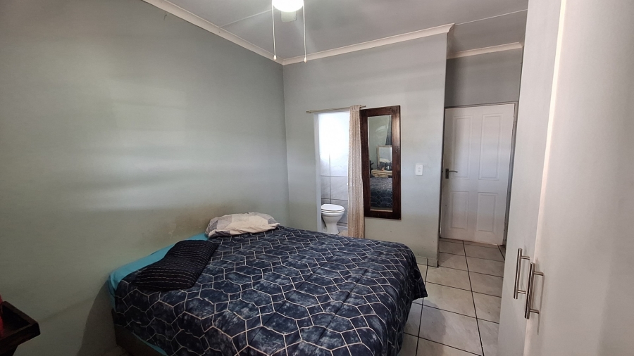3 Bedroom Property for Sale in Velddrif Western Cape